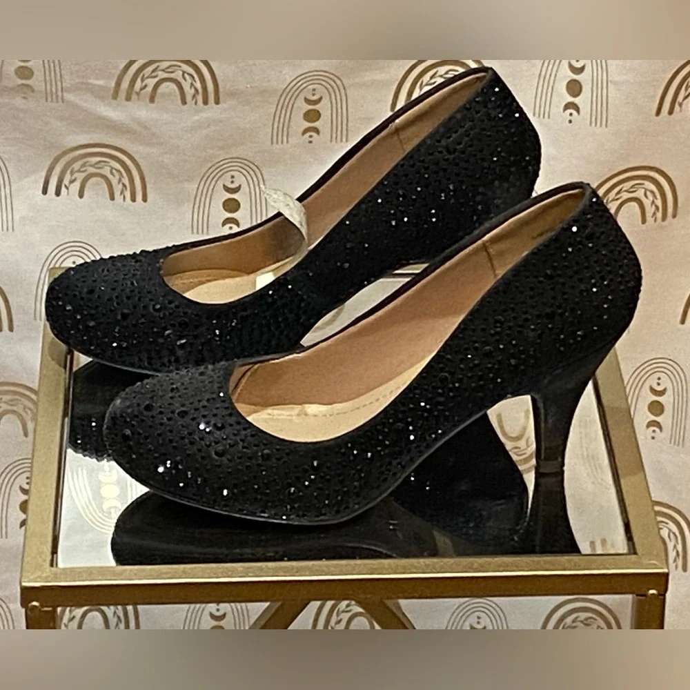 Glamorous Black Stiletto Heels